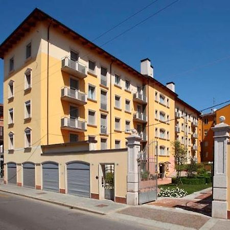Residenza Carracci Aparthotel Bologna Buitenkant foto