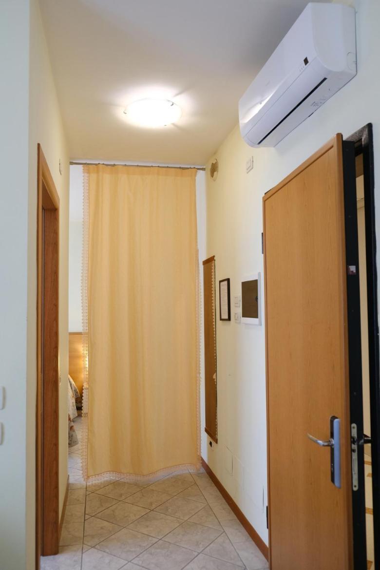 Residenza Carracci Aparthotel Bologna Buitenkant foto