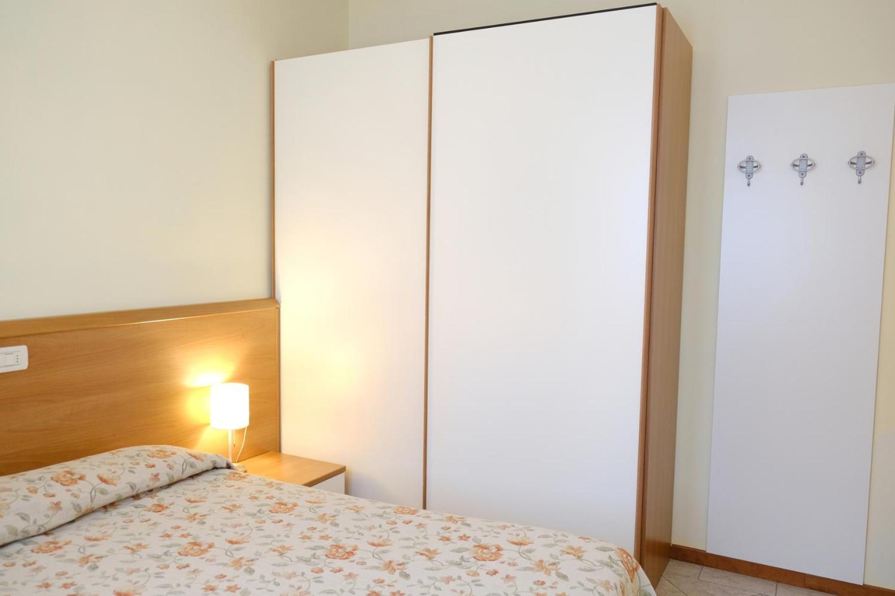 Residenza Carracci Aparthotel Bologna Buitenkant foto